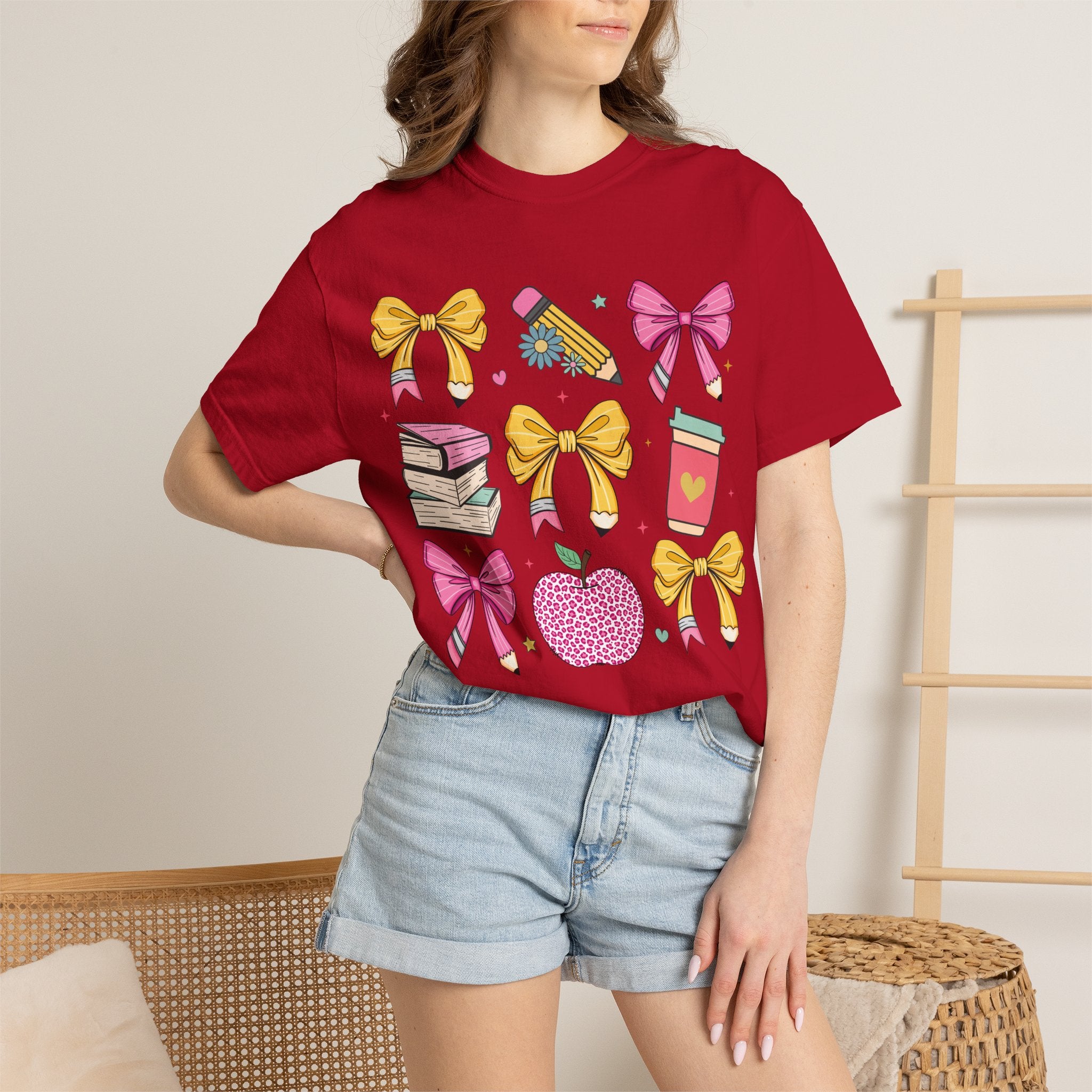 Teacher Gift T-Shirt — Cute Bows, Apple & School Icons Design