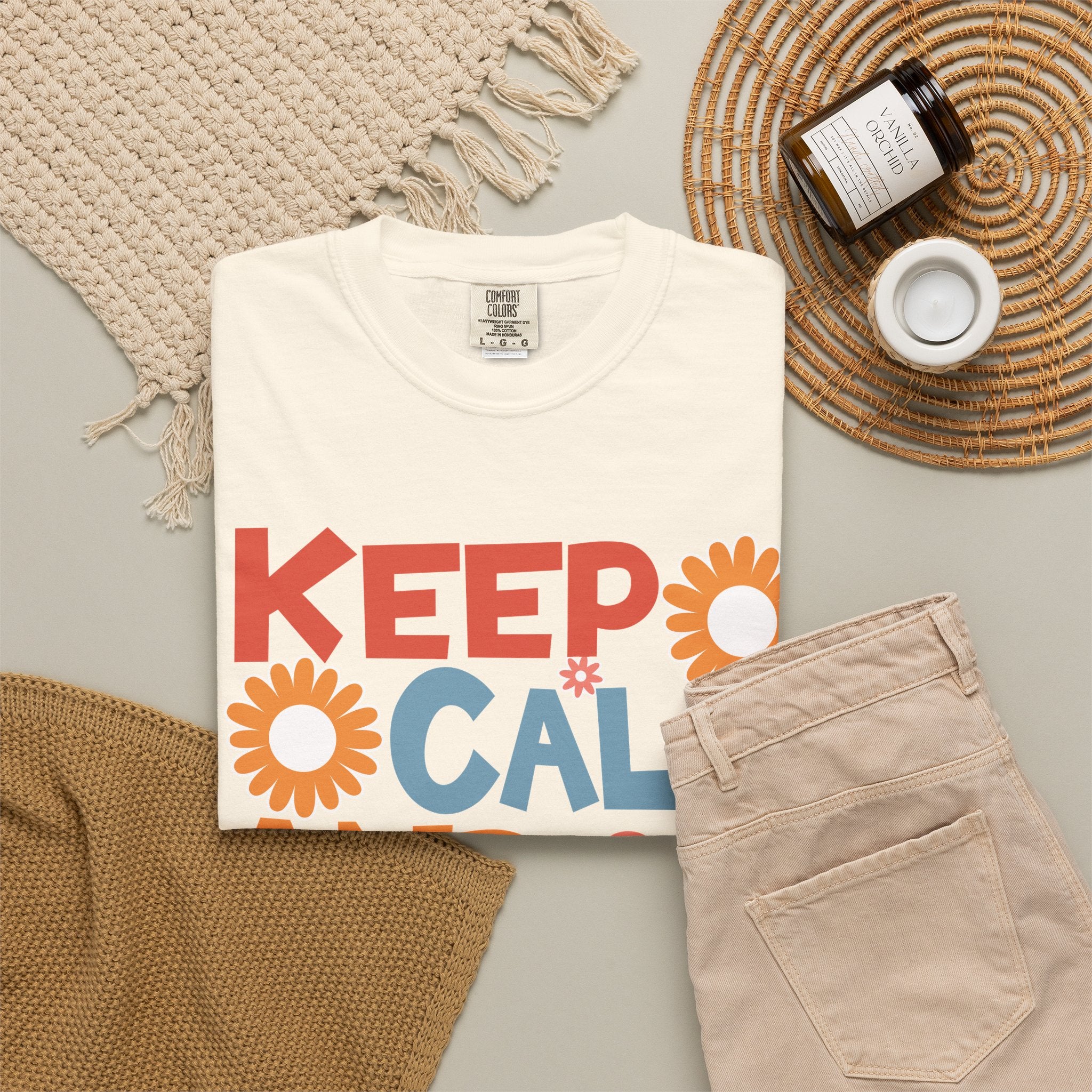 Keep Calm and Teach On T-Shirt — Retro Floral Teacher Tee