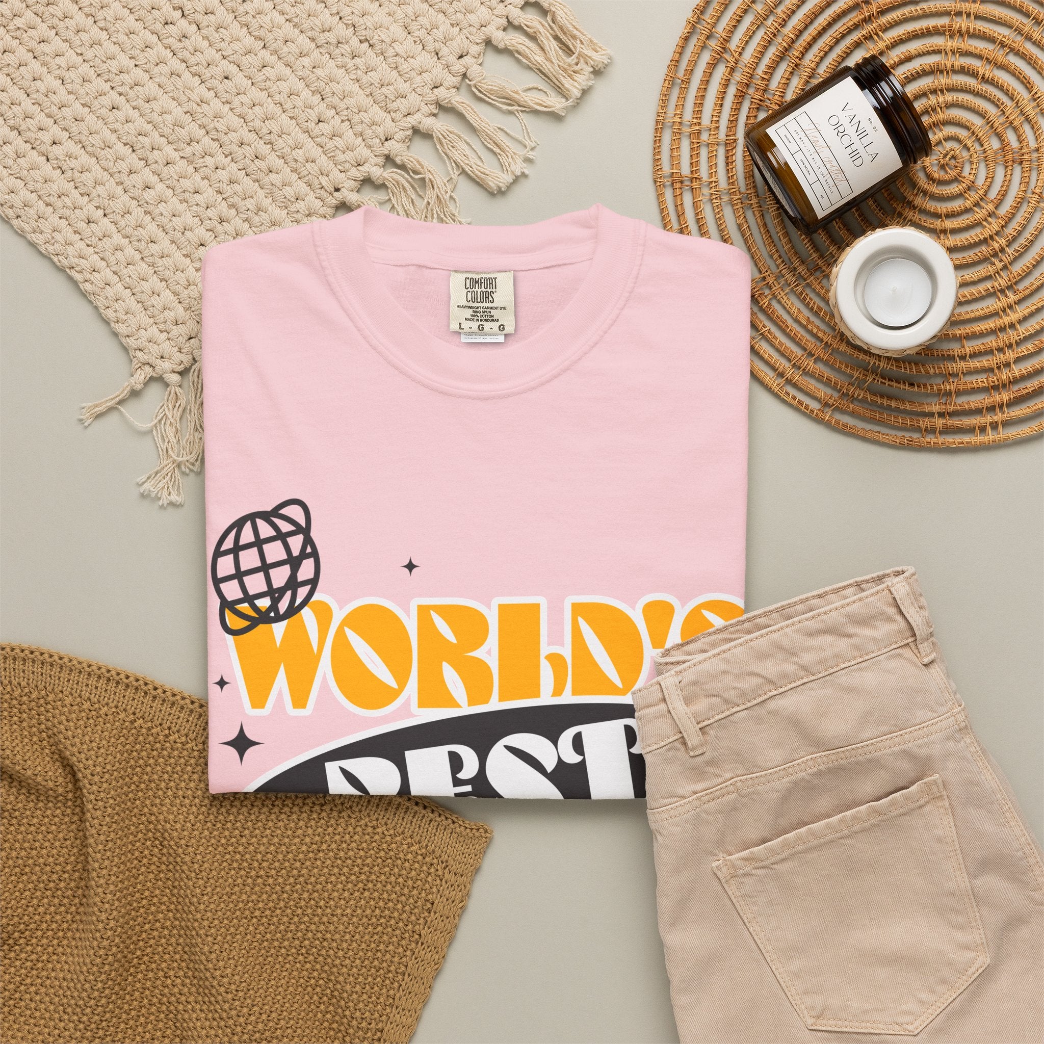 World's Best Teacher T-Shirt — Retro School Globe & Pencil Gift