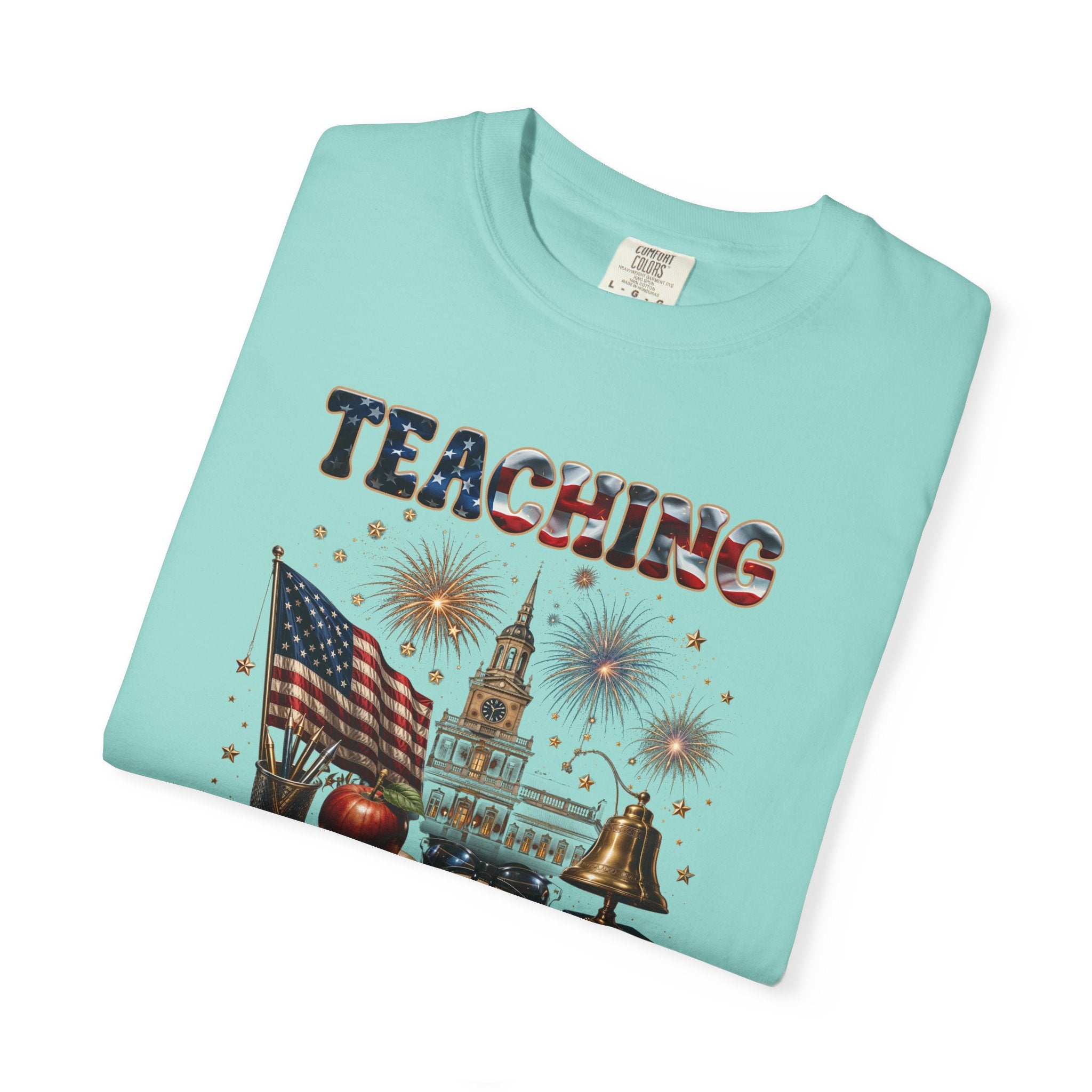 Teaching America 250 Years T-Shirt — Patriotic Teacher Tee (Inspiring Young Minds)